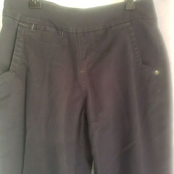 Jag Classic Fit Cropped Black Jeans Women's Size 2/26 Cotton Blend - Picture 2 of 13